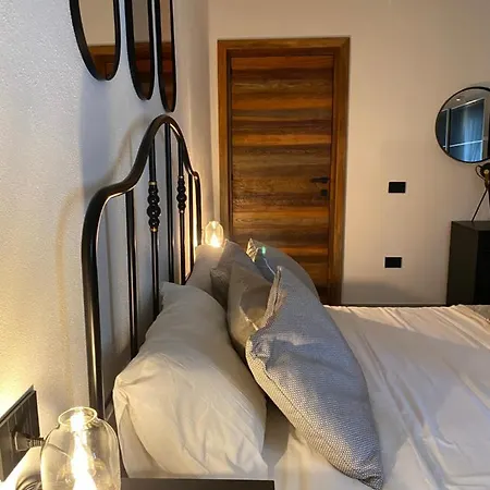Il Vecchio Casale * Sedini